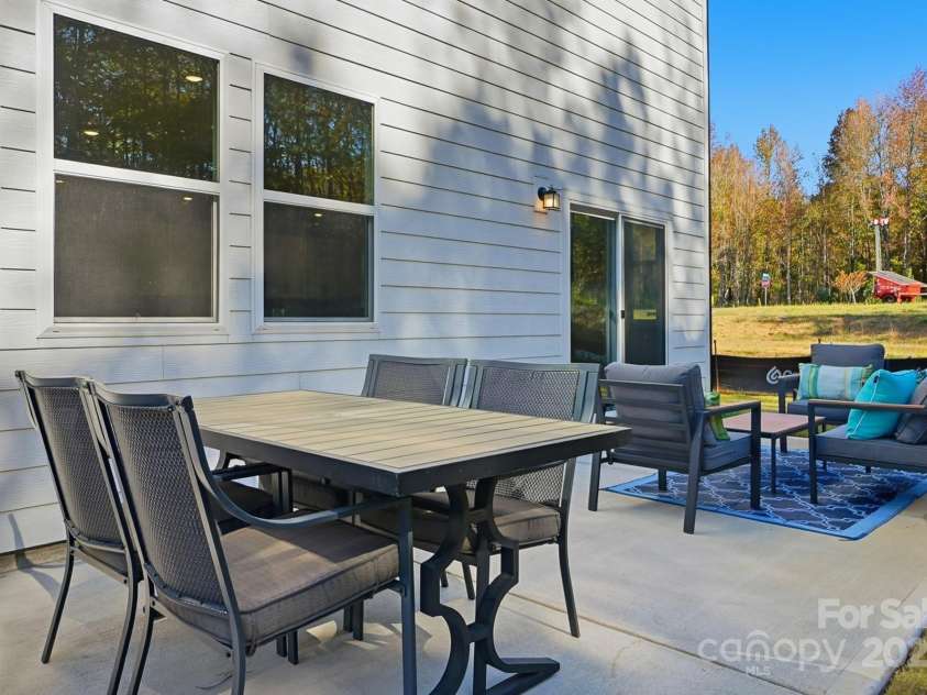 129 Bellina Drive, York, SC 29745.  MLS# CAR4312036, YatesRealty ID 3148. 