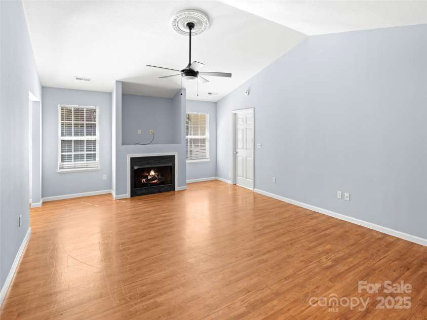 324 Wiltshire Circle, Fletcher, NC 28732.  MLS# CAR4235238, YatesRealty ID 3148. 