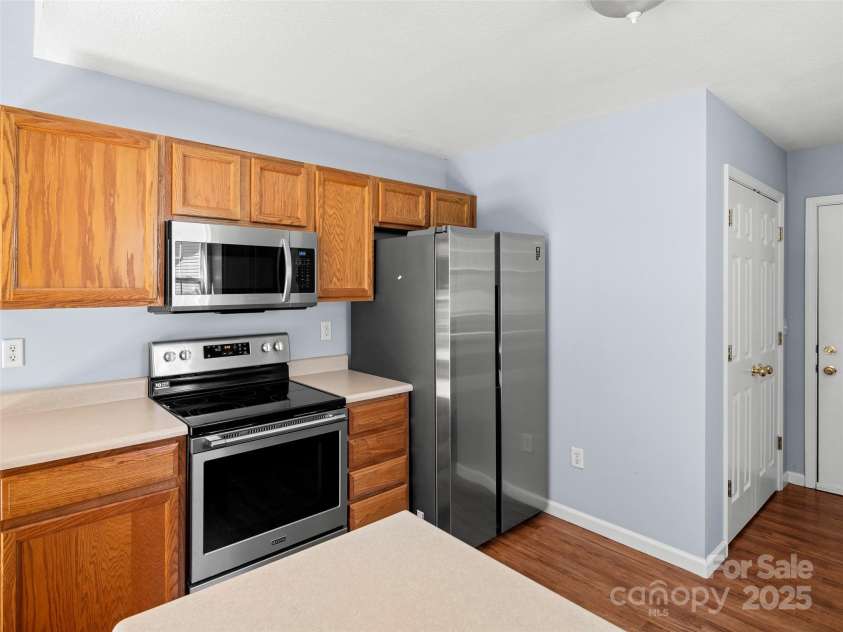 324 Wiltshire Circle, Fletcher, NC 28732.  MLS# CAR4235238, YatesRealty ID 3148. 