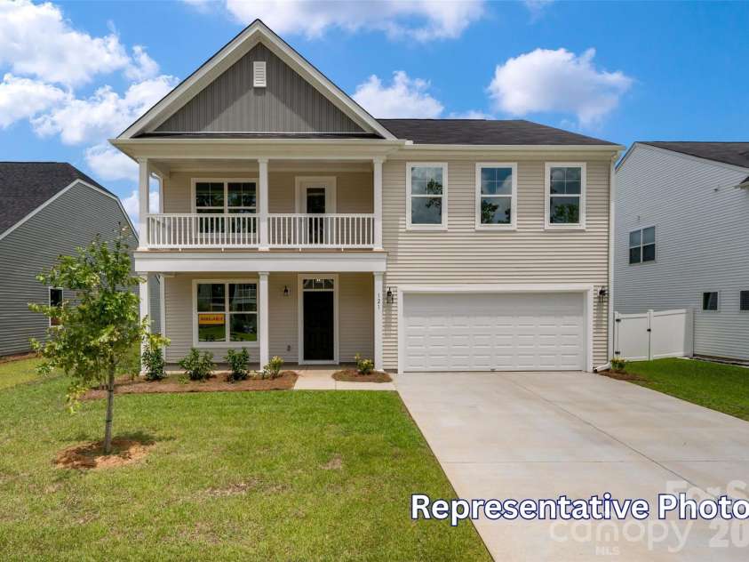 15210 First Broad Road, Huntersville, NC 28078.  MLS# CAR4392490, YatesRealty ID 31481. Homesite 86 features a Wilmington E Floorplan