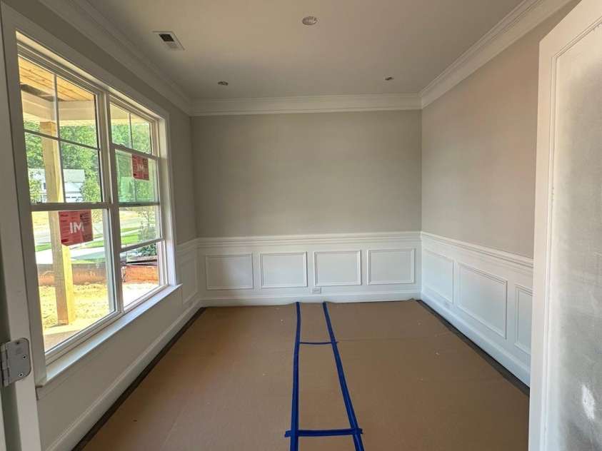 15210 First Broad Road, Huntersville, NC 28078.  MLS# CAR4392490, YatesRealty ID 31481. Office