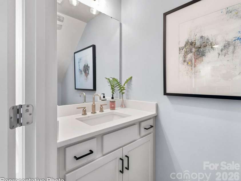 15210 First Broad Road, Huntersville, NC 28078.  MLS# CAR4392490, YatesRealty ID 31481. Powder Bath