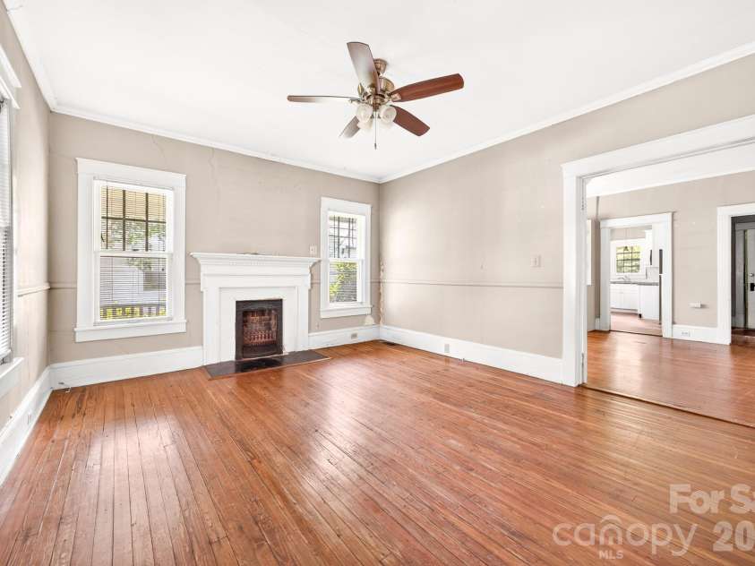 11 Cedar Street, Belmont, NC 28012.  MLS# CAR4394250, YatesRealty ID 31482. 