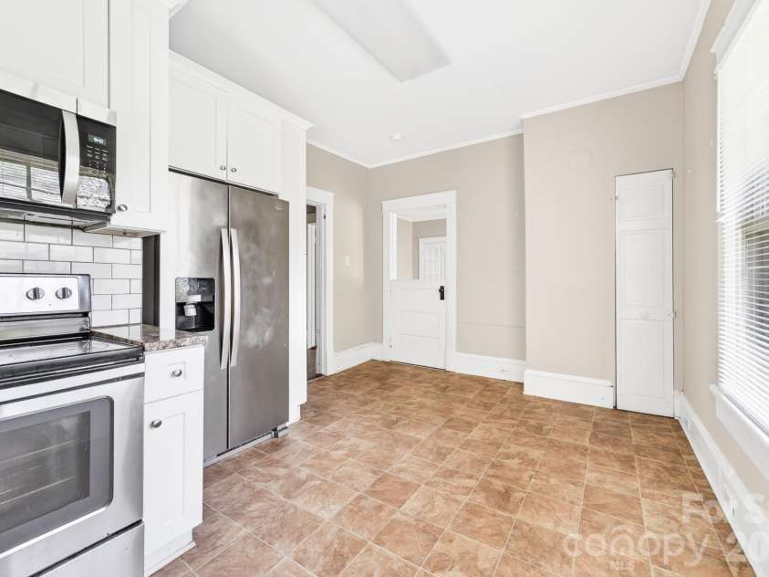 11 Cedar Street, Belmont, NC 28012.  MLS# CAR4394250, YatesRealty ID 31482. 