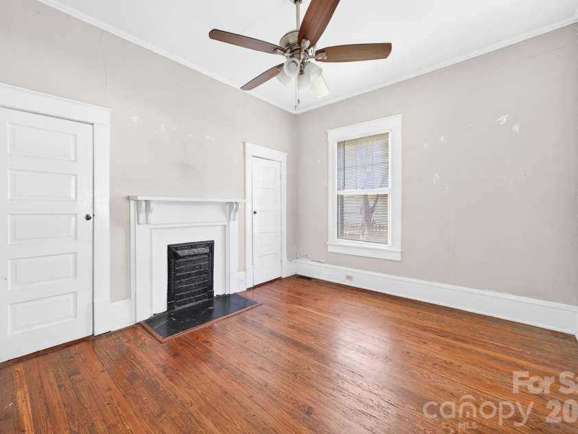 11 Cedar Street, Belmont, NC 28012.  MLS# CAR4394250, YatesRealty ID 31482. 