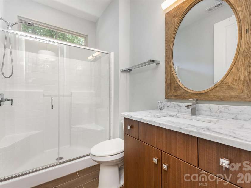 13620 Castleford Drive, Mint Hill, NC 28227.  MLS# CAR4394784, YatesRealty ID 31483. Flex Space Bath
