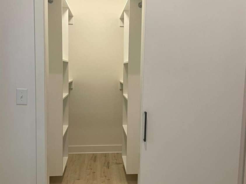 6524 Mintbrook Drive, Mint Hill, NC 28227.  MLS# CAR4282339, YatesRealty ID 31483. Custom closet