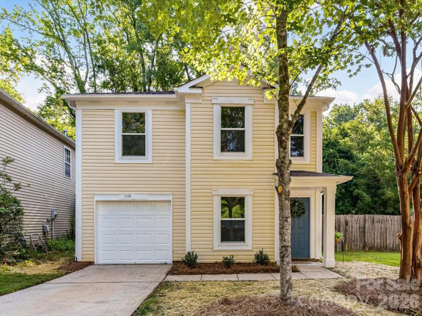 7144 Sycamore Grove Court, Charlotte, NC 28227.  MLS# CAR4366372, YatesRealty ID 31484. 