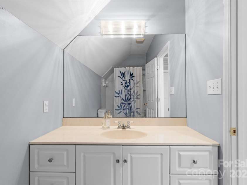 450 Serendipity Drive, Fort Mill, SC 29708.  MLS# CAR4192486, YatesRealty ID 31485. 