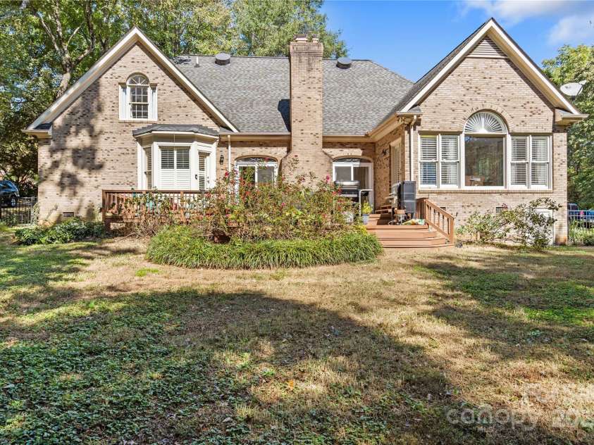 450 Serendipity Drive, Fort Mill, SC 29708.  MLS# CAR4192486, YatesRealty ID 31485. 