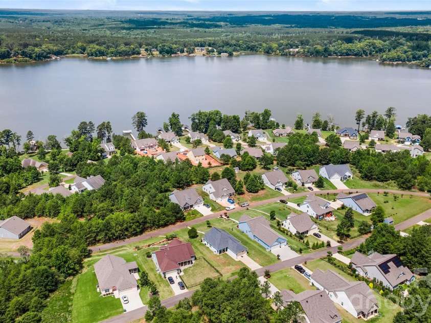 11261 Island View Lane, Lancaster, SC 29720.  MLS# CAR4391995, YatesRealty ID 31486. 