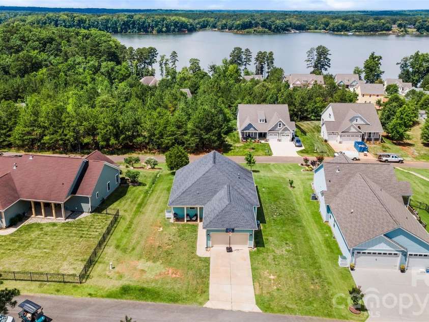 11261 Island View Lane, Lancaster, SC 29720.  MLS# CAR4391995, YatesRealty ID 31486. 