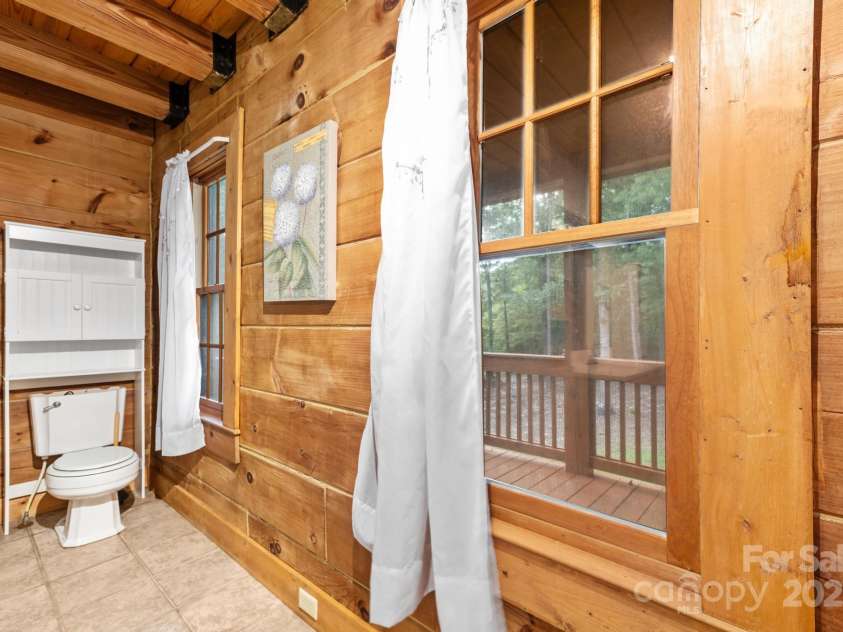 2401 Hundred Acres Lane, Lenoir, NC 28645.  MLS# CAR4283468, YatesRealty ID 31487. 