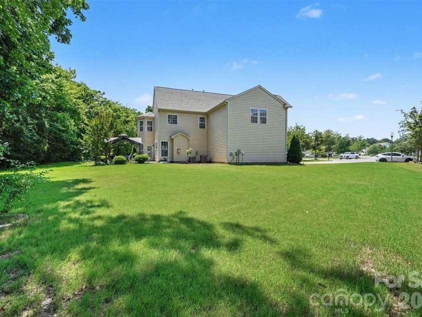 4427 Bravery Place, Concord, NC 28027.  MLS# CAR4394142, YatesRealty ID 31487. Backyard