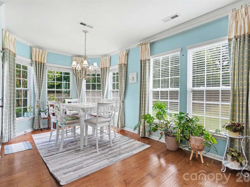 4427 Bravery Place, Concord, NC 28027.  MLS# CAR4394142, YatesRealty ID 31487. Breakfast