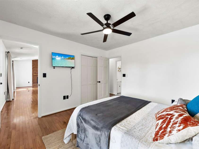 120 Windy Hill Drive, Cherryville, NC 28021.  MLS# CAR4286624, YatesRealty ID 31488. 