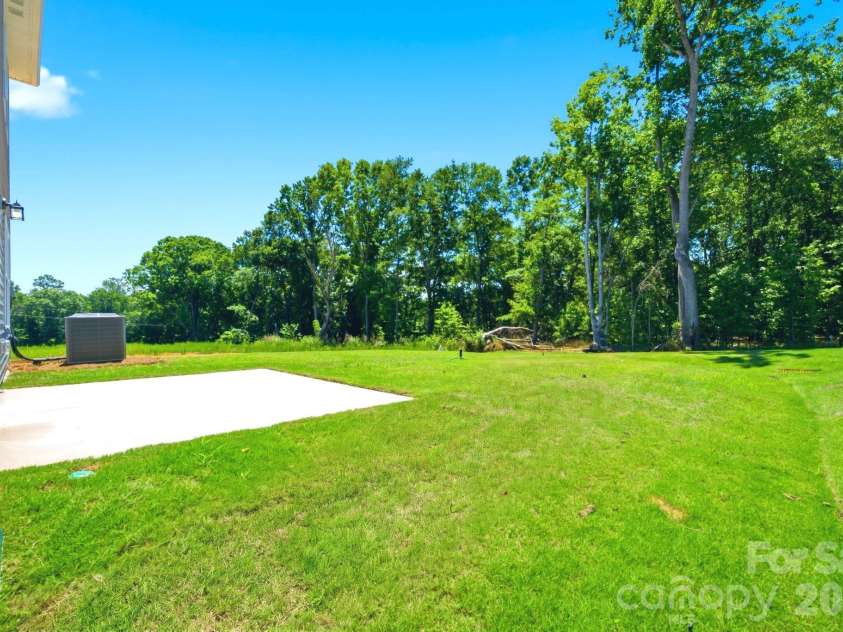 436 Luna Lane, Shelby, NC 28152.  MLS# CAR4394762, YatesRealty ID 31488. 