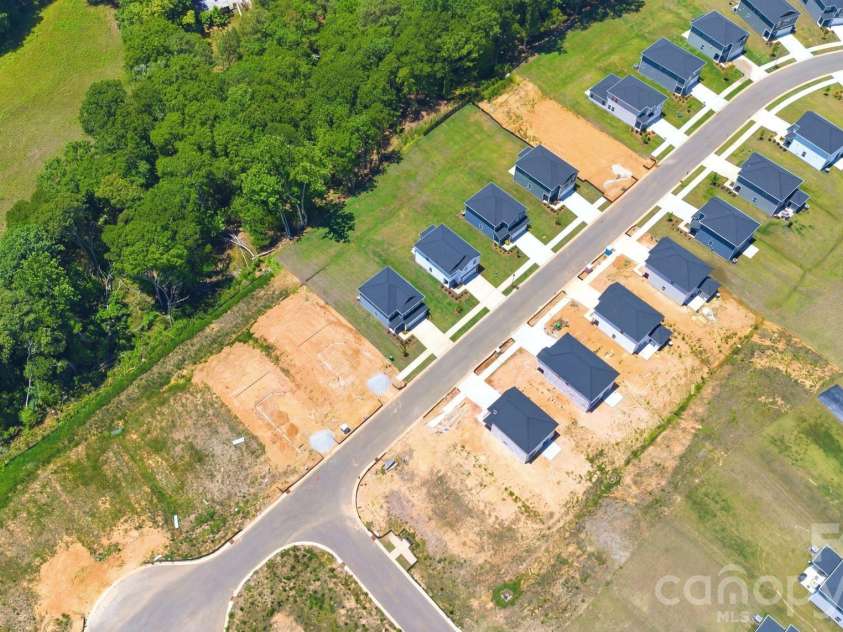 436 Luna Lane, Shelby, NC 28152.  MLS# CAR4394762, YatesRealty ID 31488. 