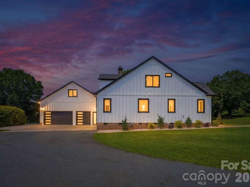 1120 Baron Road, Waxhaw, NC 28173.  MLS# CAR4394050, YatesRealty ID 31489. 