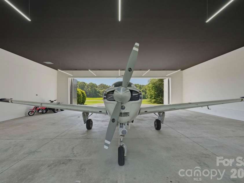 1120 Baron Road, Waxhaw, NC 28173.  MLS# CAR4394050, YatesRealty ID 31489. 