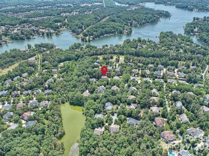 1871 Chestnut Hill Drive, Fort Mill, SC 29708.  MLS# CAR4287234, YatesRealty ID 31489. 