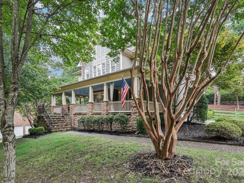 1871 Chestnut Hill Drive, Fort Mill, SC 29708.  MLS# CAR4287234, YatesRealty ID 31489. 