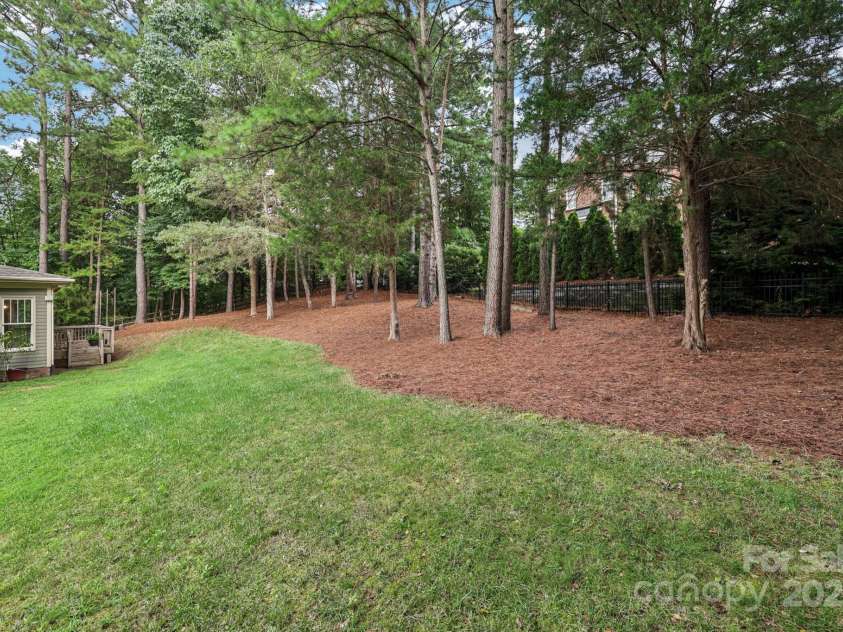 1871 Chestnut Hill Drive, Fort Mill, SC 29708.  MLS# CAR4287234, YatesRealty ID 31489. 