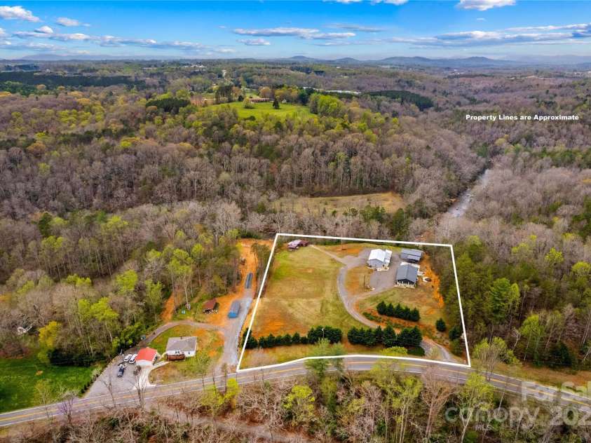 1595 Cheatham Ford Road, Hiddenite, NC 28636.  MLS# CAR4242263, YatesRealty ID 3149. 
