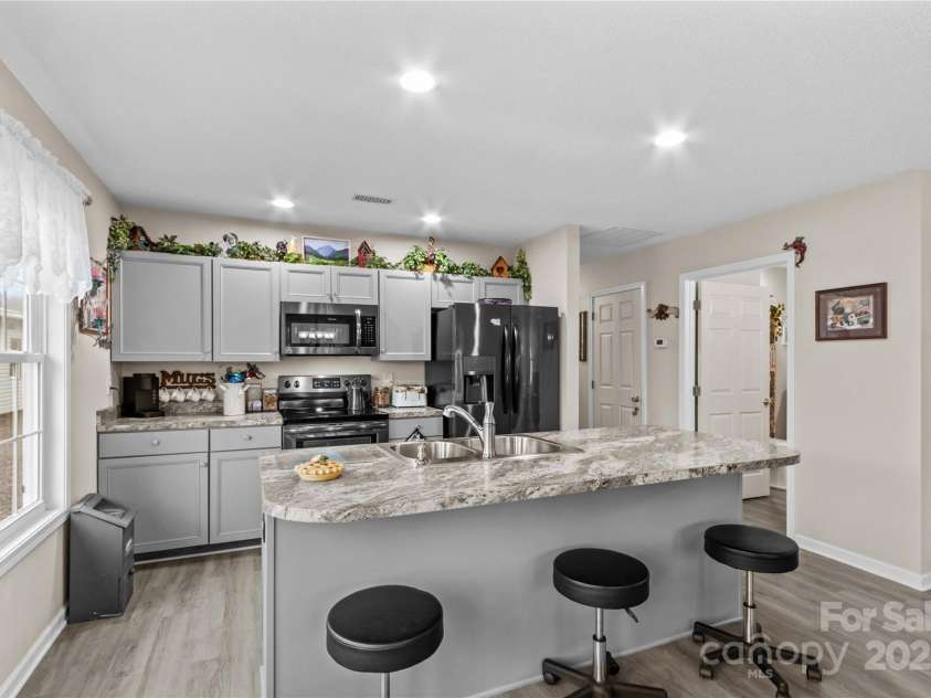 1595 Cheatham Ford Road, Hiddenite, NC 28636.  MLS# CAR4242263, YatesRealty ID 3149. 