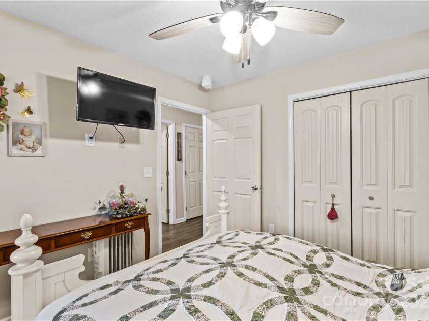 1595 Cheatham Ford Road, Hiddenite, NC 28636.  MLS# CAR4242263, YatesRealty ID 3149. 