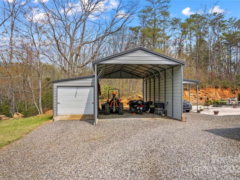 1595 Cheatham Ford Road, Hiddenite, NC 28636.  MLS# CAR4242263, YatesRealty ID 3149. 
