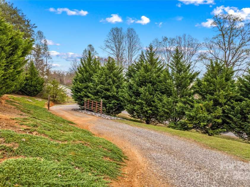 1595 Cheatham Ford Road, Hiddenite, NC 28636.  MLS# CAR4242263, YatesRealty ID 3149. 