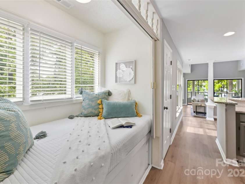 303 Northwest Drive, Davidson, NC 28036.  MLS# CAR4267438, YatesRealty ID 31490. Built in Relaxing window seat!