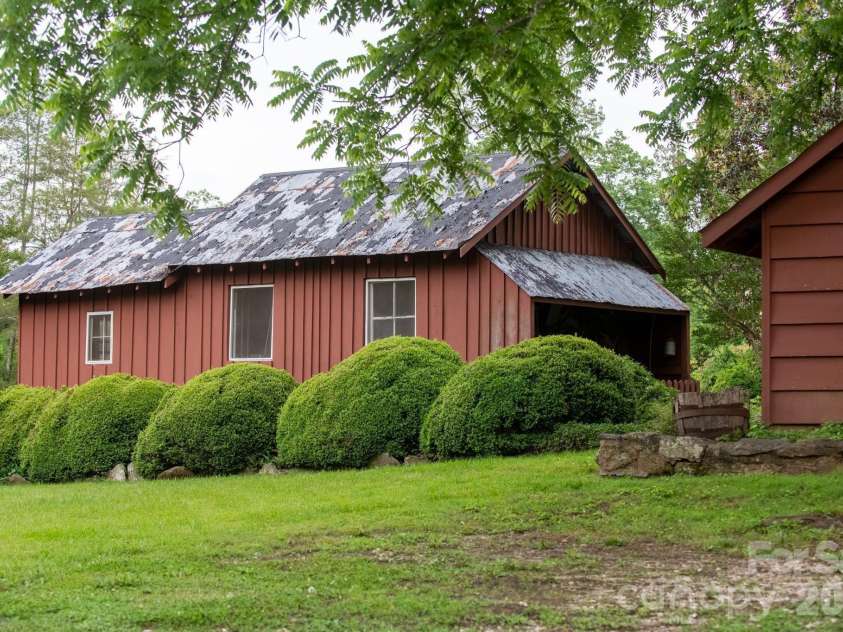 4157 Calico Road, Lenoir, NC 28645.  MLS# CAR4391552, YatesRealty ID 31490. 