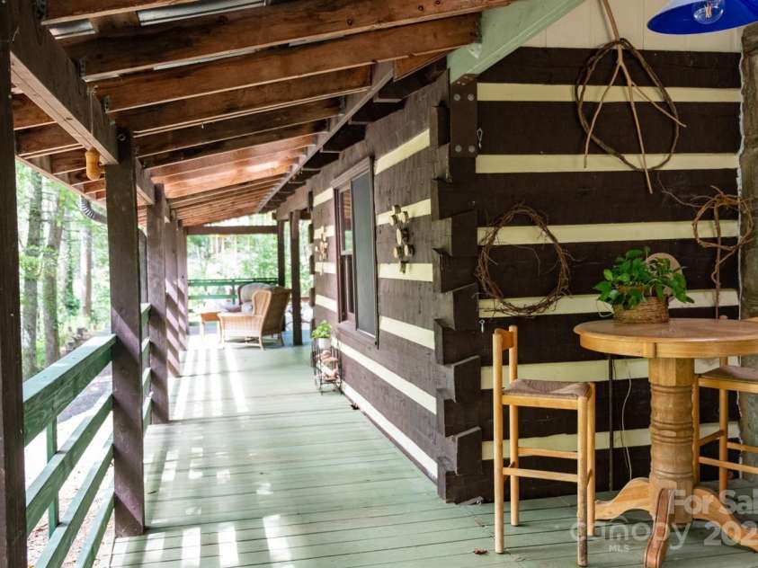 75 Appalachian Way, Bakersville, NC 28705.  MLS# CAR4285840, YatesRealty ID 31492. 