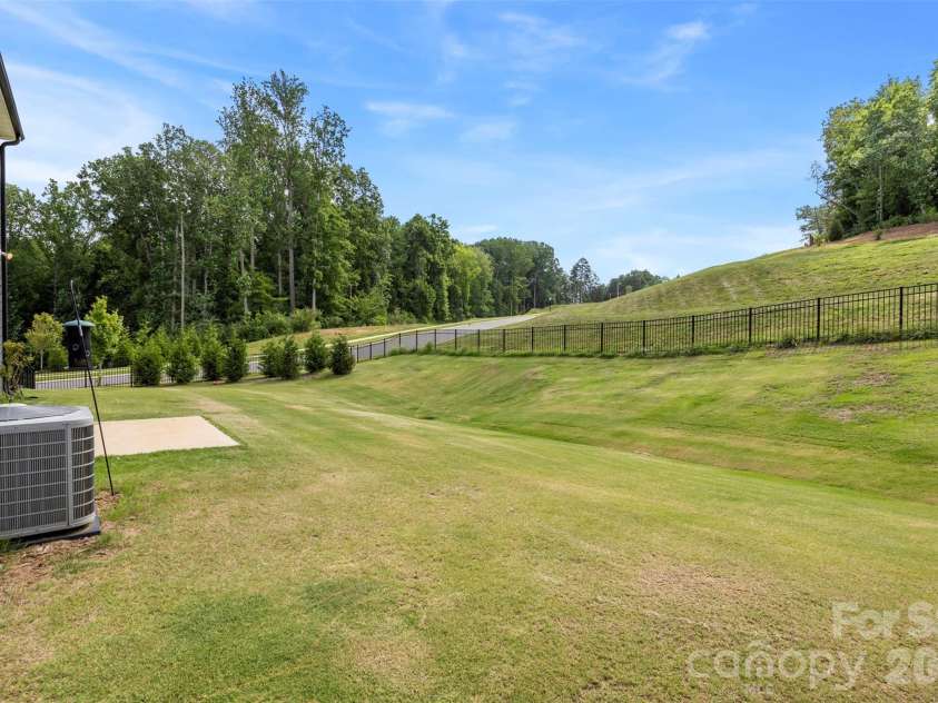 152 Lancashire Court, Denver, NC 28037.  MLS# CAR4391758, YatesRealty ID 31494. 
