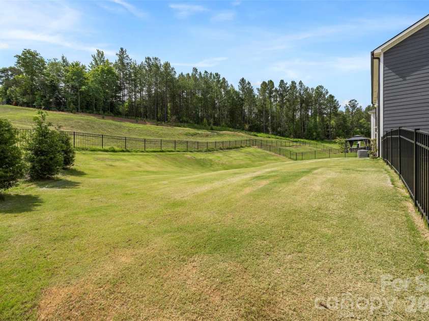 152 Lancashire Court, Denver, NC 28037.  MLS# CAR4391758, YatesRealty ID 31494. 