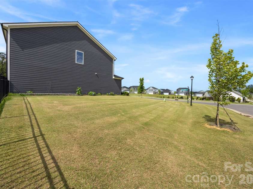 152 Lancashire Court, Denver, NC 28037.  MLS# CAR4391758, YatesRealty ID 31494. 