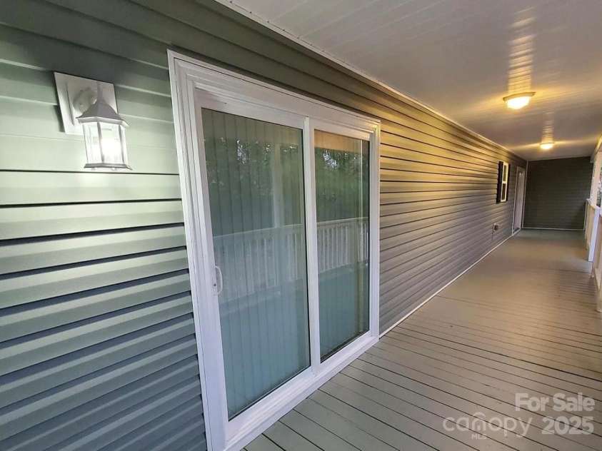 118 Malloy Street, Red Springs, NC 28377.  MLS# CAR4242436, YatesRealty ID 31495. 