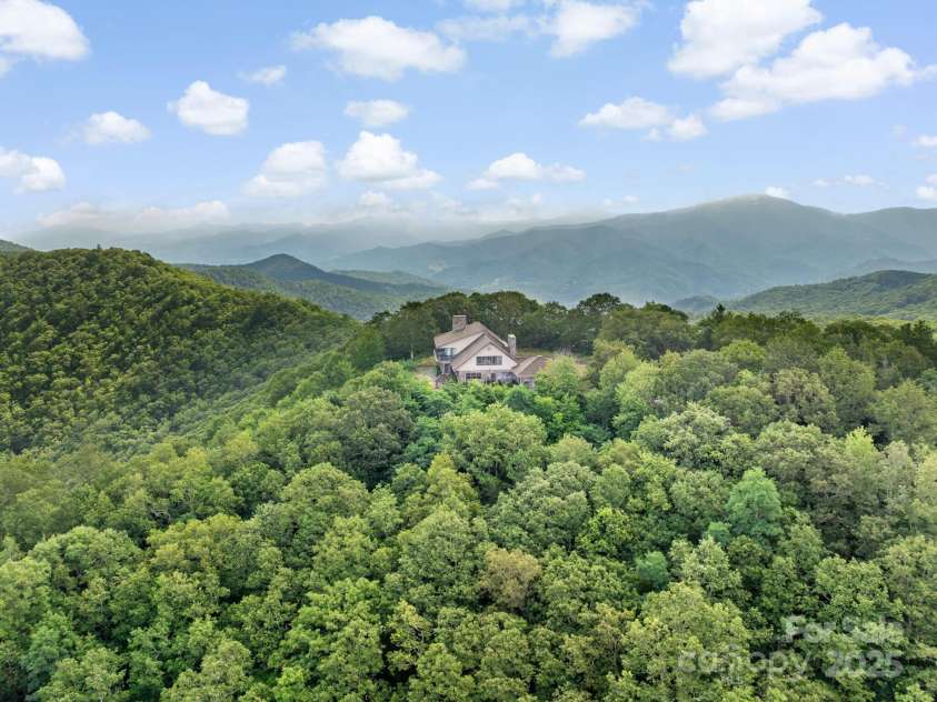 2200 Camp Branch Road, Waynesville, NC 28786.  MLS# CAR4208410, YatesRealty ID 31496. 