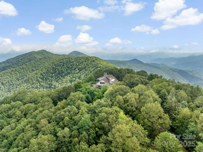 2200 Camp Branch Road, Waynesville, NC 28786.  MLS# CAR4208410, YatesRealty ID 31496. 