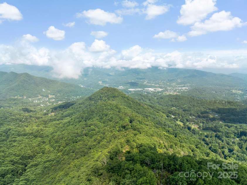2200 Camp Branch Road, Waynesville, NC 28786.  MLS# CAR4208410, YatesRealty ID 31496. 
