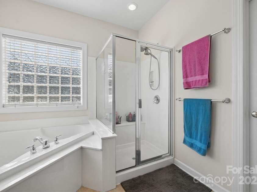 10418 Goosefoot Court, Concord, NC 28027.  MLS# CAR4283237, YatesRealty ID 31497. Primary Ensuite
