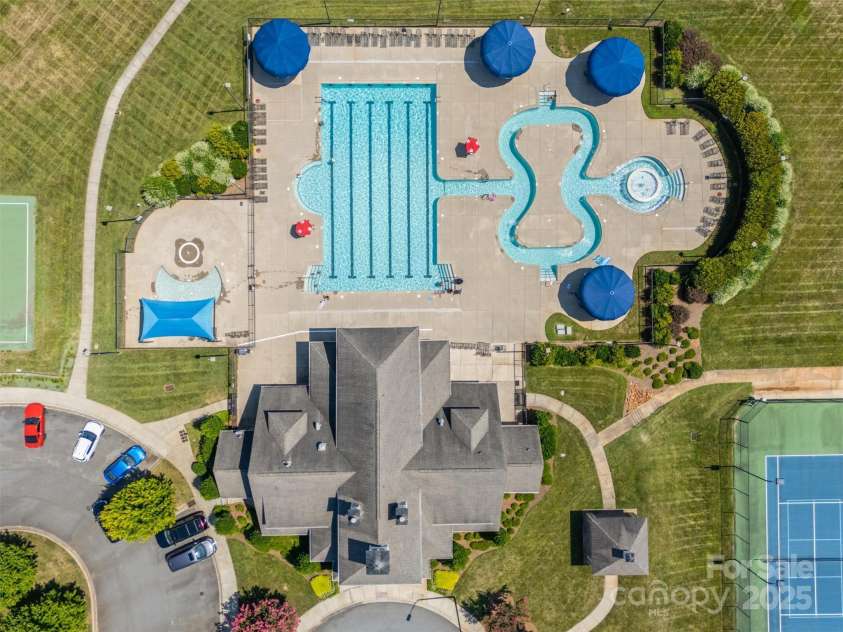 10418 Goosefoot Court, Concord, NC 28027.  MLS# CAR4283237, YatesRealty ID 31497. Winding Walk Amenities including Pool with Lazy River, Basketball Court, Playground, Walking Trails, Disk Golf, Clubhouse, Lighted Tennis Courts and much more!