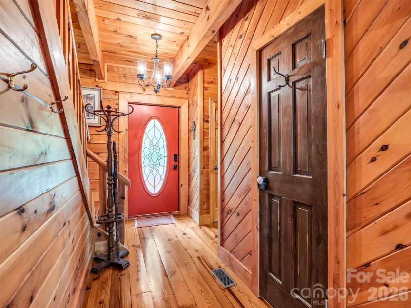 145 Lucas Lane, Mars Hill, NC 28754.  MLS# CAR4394270, YatesRealty ID 31497. 
