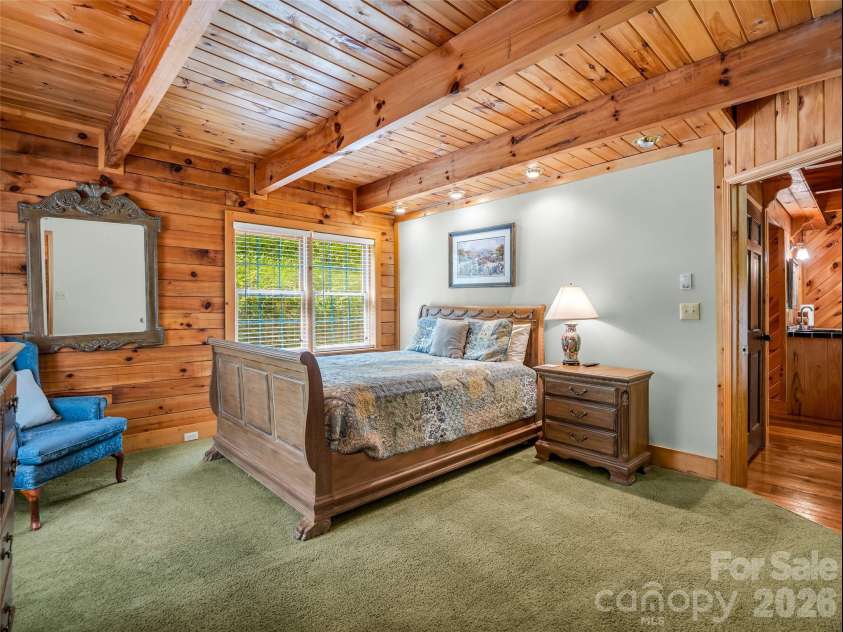 145 Lucas Lane, Mars Hill, NC 28754.  MLS# CAR4394270, YatesRealty ID 31497. 