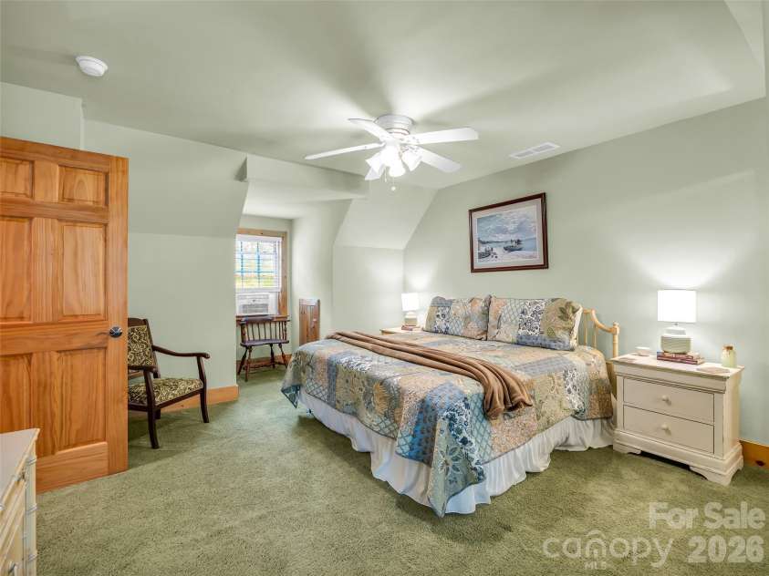145 Lucas Lane, Mars Hill, NC 28754.  MLS# CAR4394270, YatesRealty ID 31497. 
