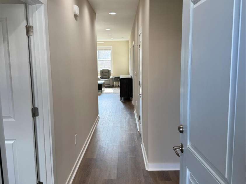 2822 15th Avenue Place, Hickory, NC 28602.  MLS# CAR4320098, YatesRealty ID 3150. 