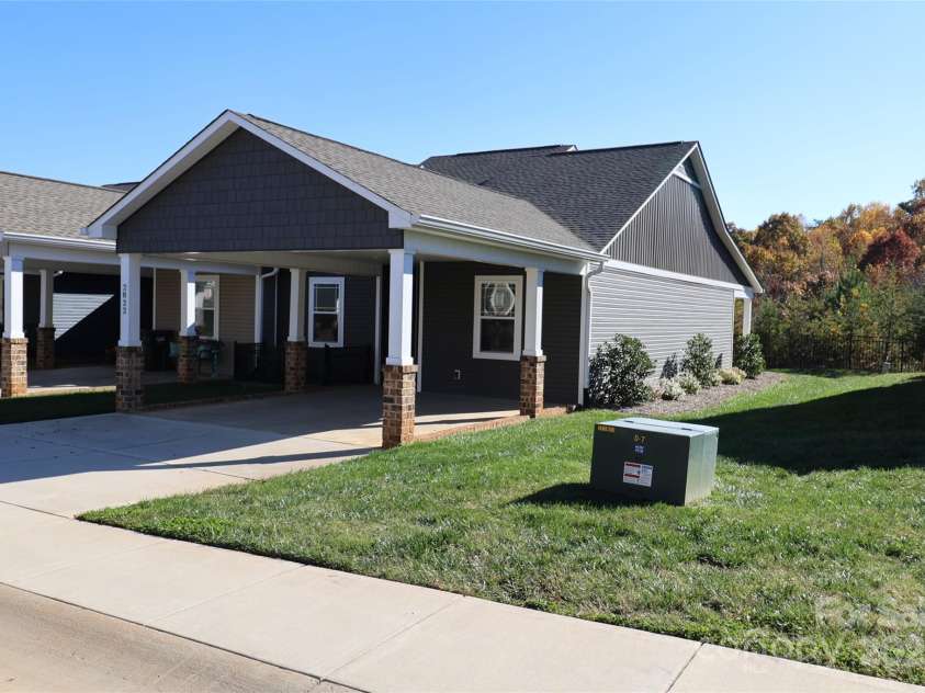 2822 15th Avenue Place, Hickory, NC 28602.  MLS# CAR4320098, YatesRealty ID 3150. Carport will accomodate 2 vehicles