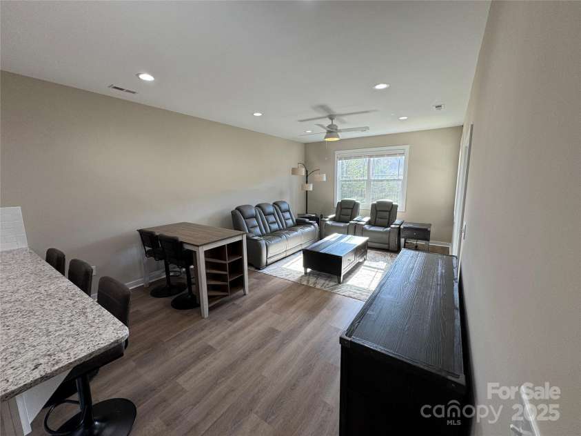 2822 15th Avenue Place, Hickory, NC 28602.  MLS# CAR4320098, YatesRealty ID 3150. Living Room